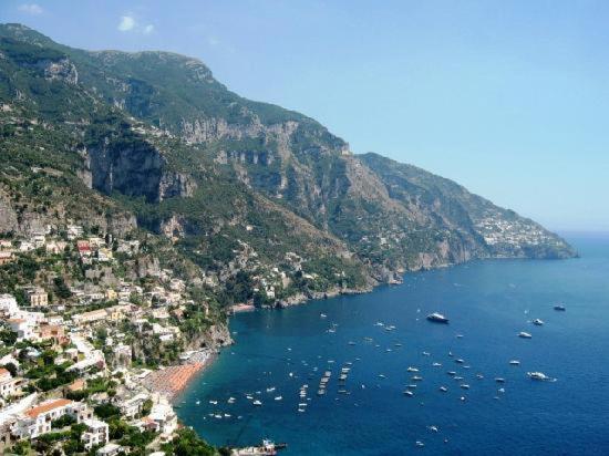Residenza Regina Margherita Castellammare di Stabia Eksteriør billede